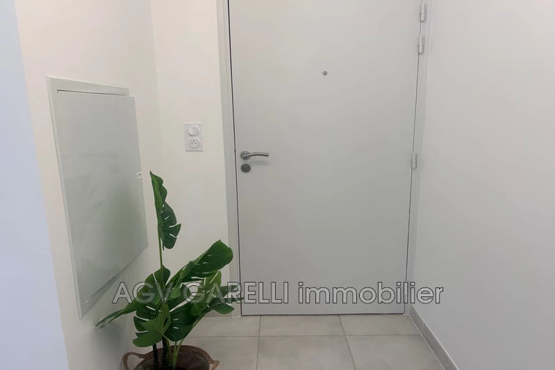 Vente appartement Hyères  