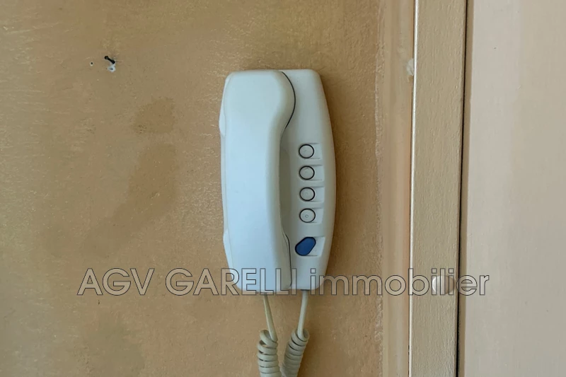 Vente appartement Hyères  