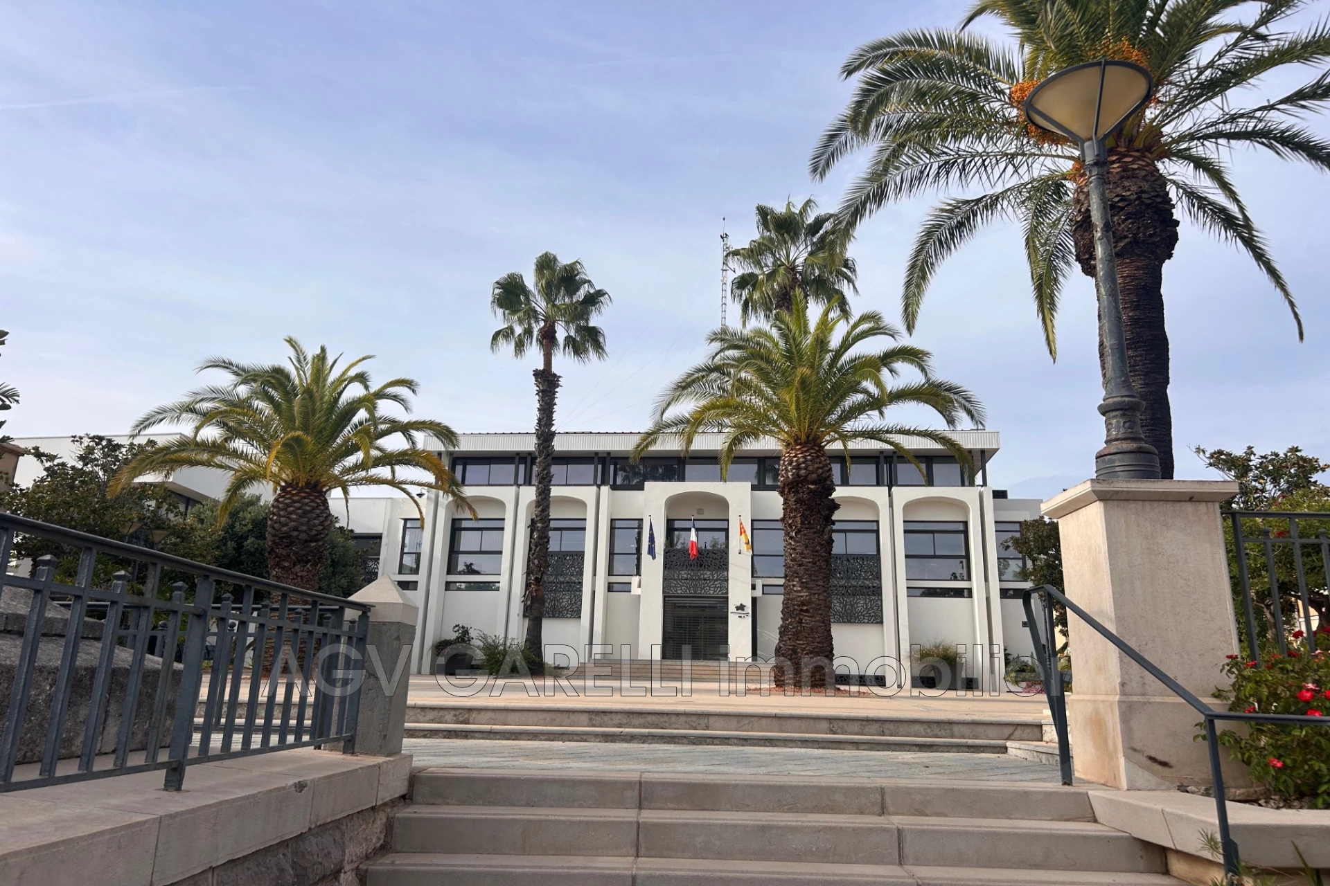 Appartement 4 pièces 82 m² · à La Londe-les-Maures · 82,5 m² · 565 000 €