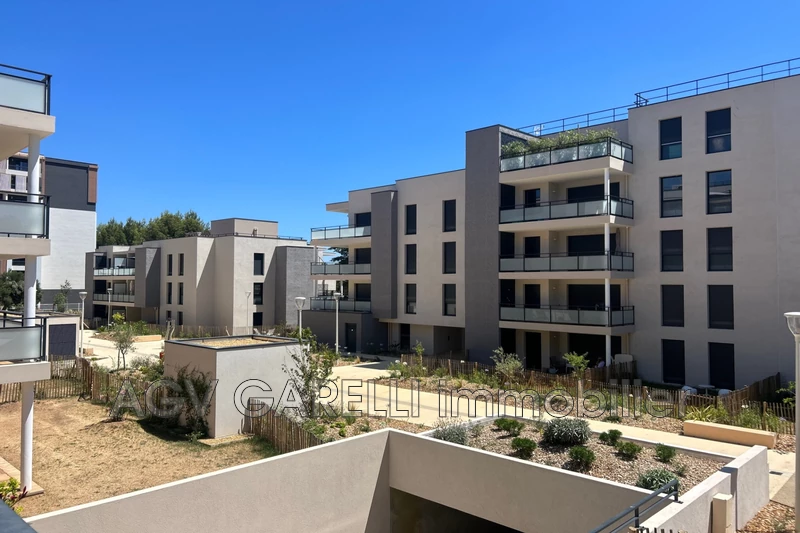 Vente appartement Hyères  