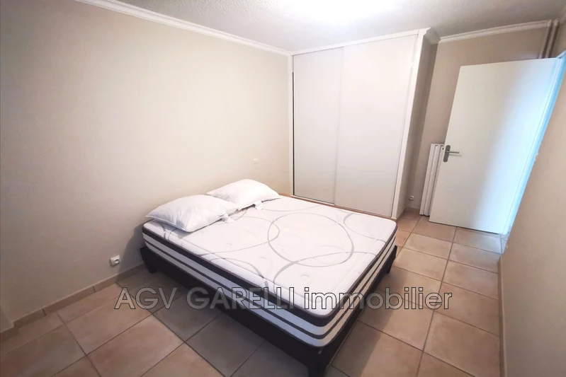 Vente appartement Hyères  
