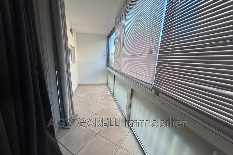 Vente appartement Hyères  