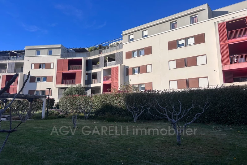 Vente appartement Hyères  