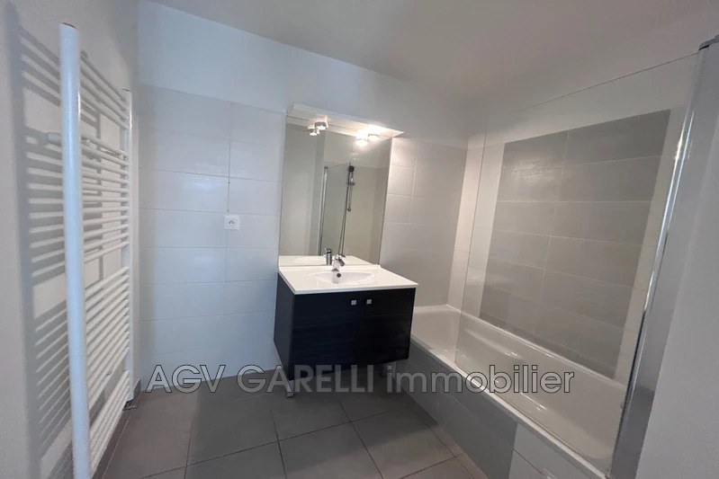 Vente appartement Hyères  