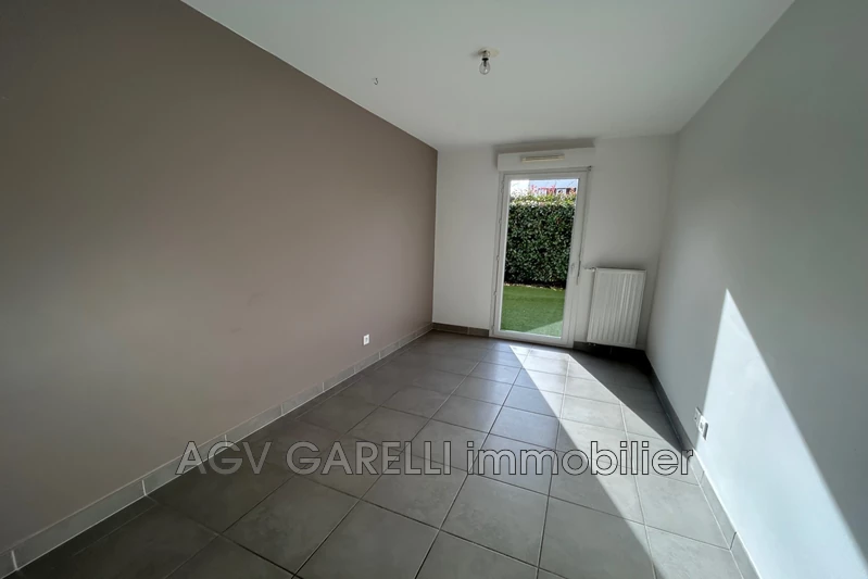 Vente appartement Hyères  