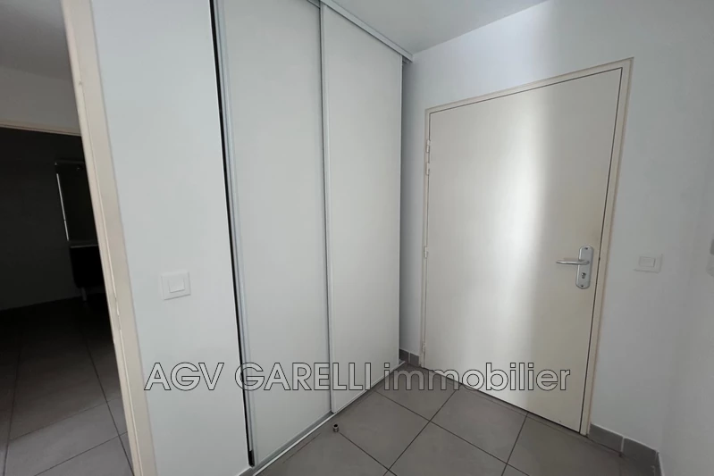 Vente appartement Hyères  