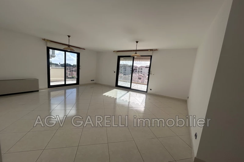 Photo n°7 - Vente appartement Hyères 83400 - 450 000 €