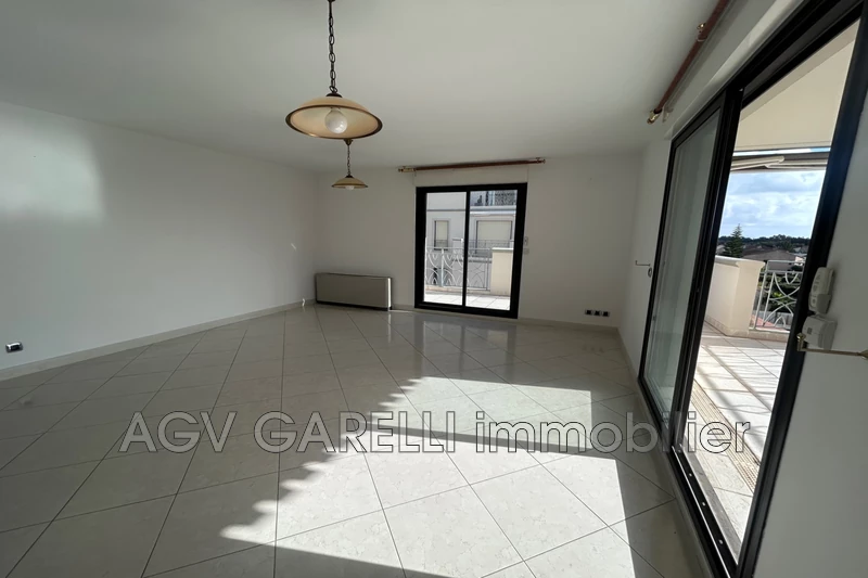 Photo n°9 - Vente appartement Hyères 83400 - 450 000 €