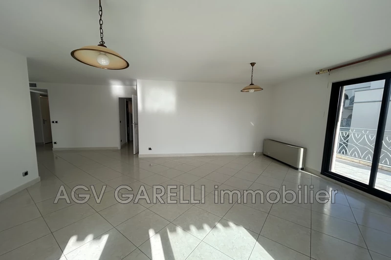 Photo n°8 - Vente appartement Hyères 83400 - 450 000 €