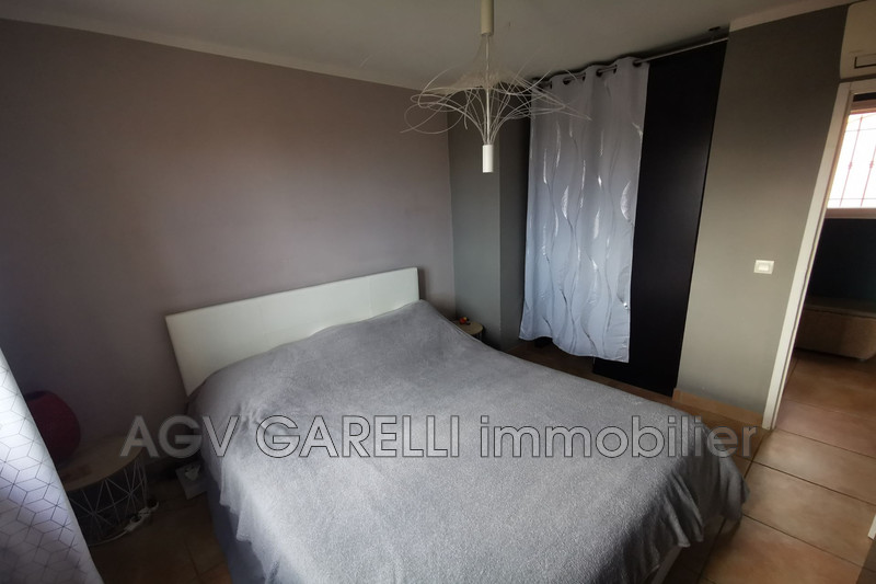 Photo n°11 - Vente Maison villa contemporaine La Farlède 83210 - 497 000 €