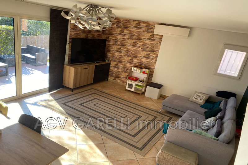 Photo n°17 - Vente Maison villa contemporaine La Farlède 83210 - 497 000 €