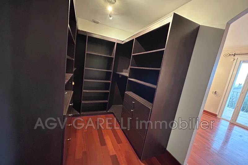 Photo n°10 - Vente maison Toulon 83000 - 748 000 €