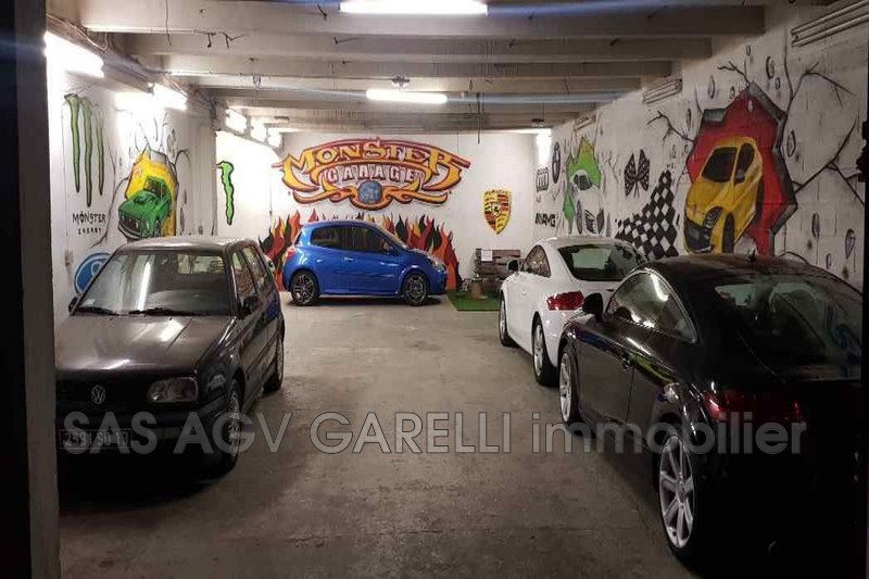 Photo n°4 - Vente garage Hyères 83400 - 150 000 €