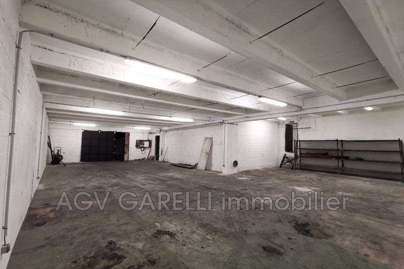 Photo n°7 - Vente garage Hyères 83400 - 150 000 €