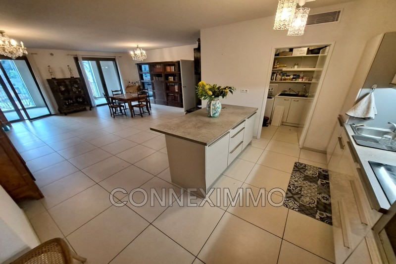 Photo Apartment Nîmes Nimes centre,   to buy apartment  4 rooms   110&nbsp;m&sup2;
