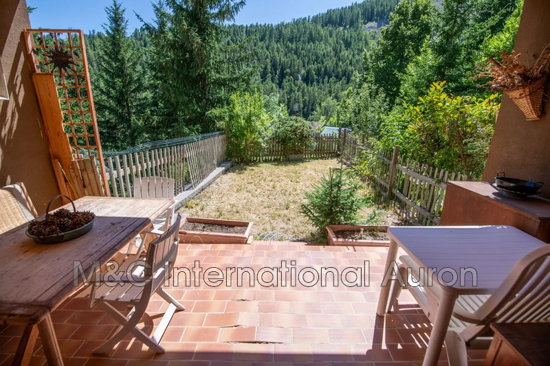 Location appartement Saint-Etienne-de-Tinée  