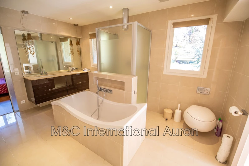 Vente appartement Saint-Etienne-de-Tinée  