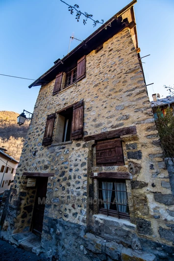 Vente maison Saint-Etienne-de-Tinée  