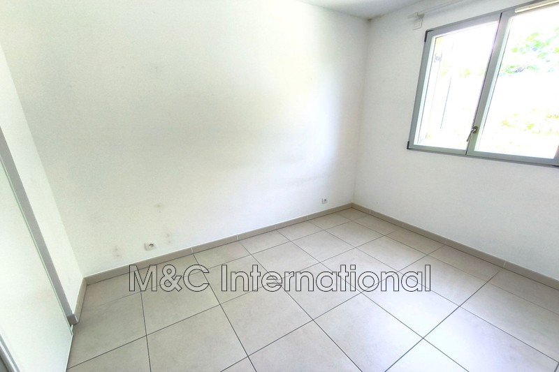 Location appartement Biot  