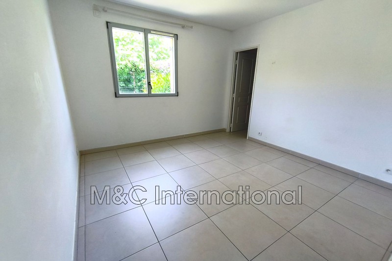 Location appartement Biot  