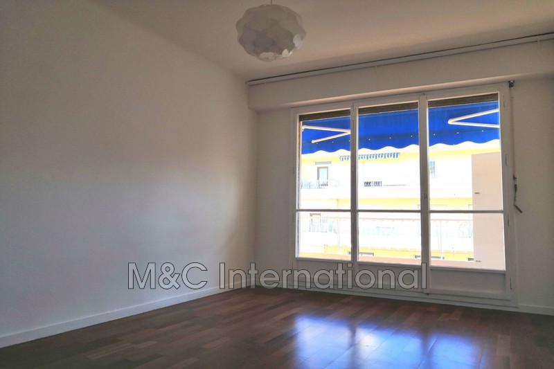 Photo Appartement Antibes Centre-ville, Location appartement 2 pièces 46 m²