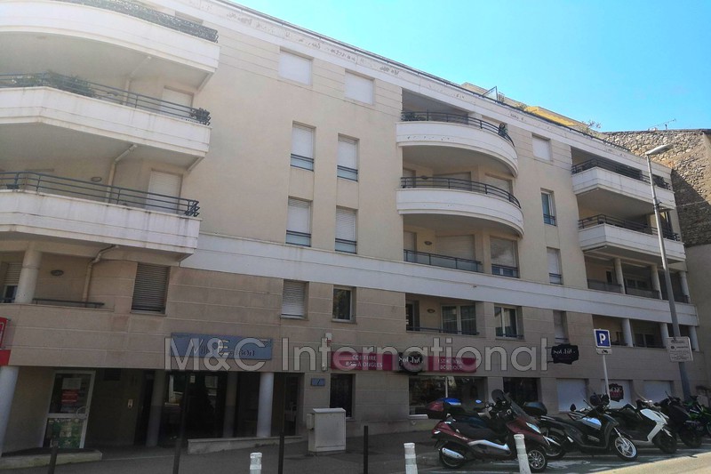 appartement  3 rooms  Antibes   53 m² -   