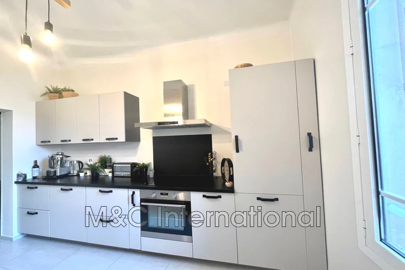 Location appartement Antibes  