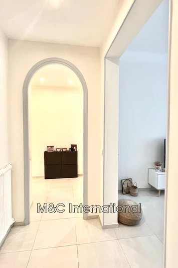 Location appartement Antibes  