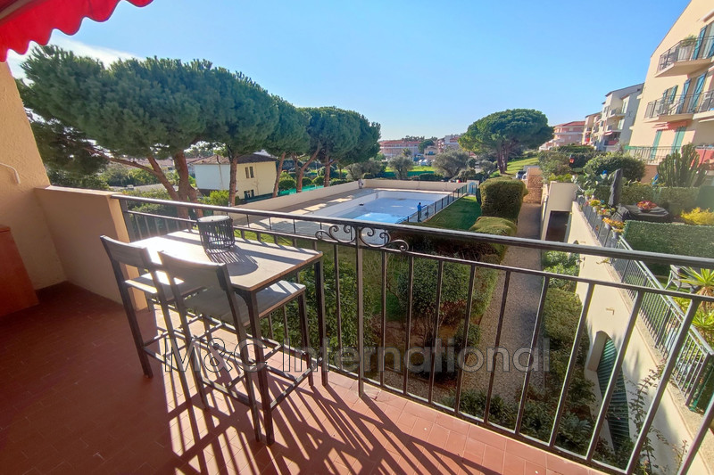 Location appartement Antibes  