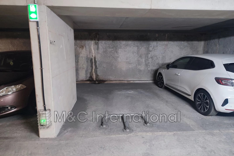 garage  Juan-les-Pins    