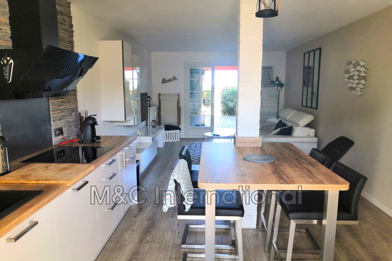 Photo Apartment Antibes to buy apartment 2 rooms 46 m²