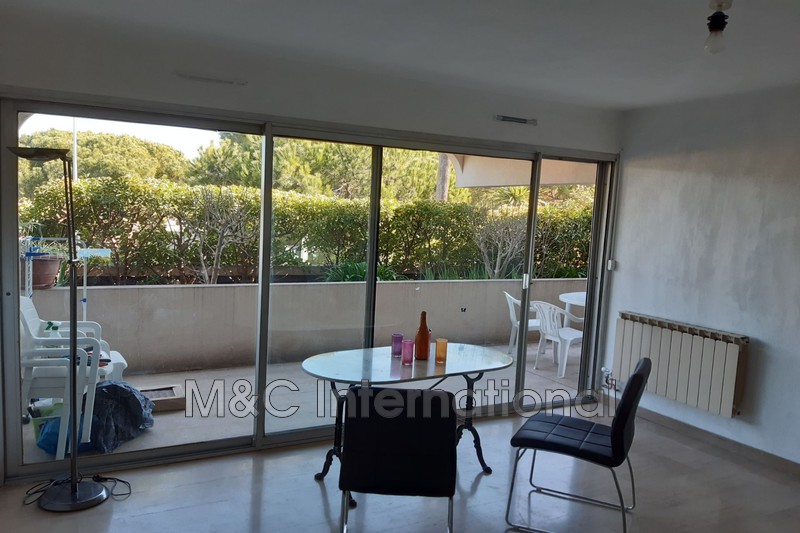 Photo Apartment Antibes Proche centre ville, to buy apartment 1 room 34 m²
