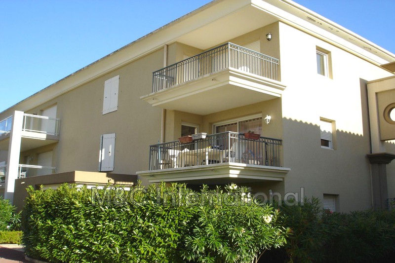 Photo Apartment Juan-les-Pins   to buy apartment  2 rooms   41&nbsp;m&sup2;