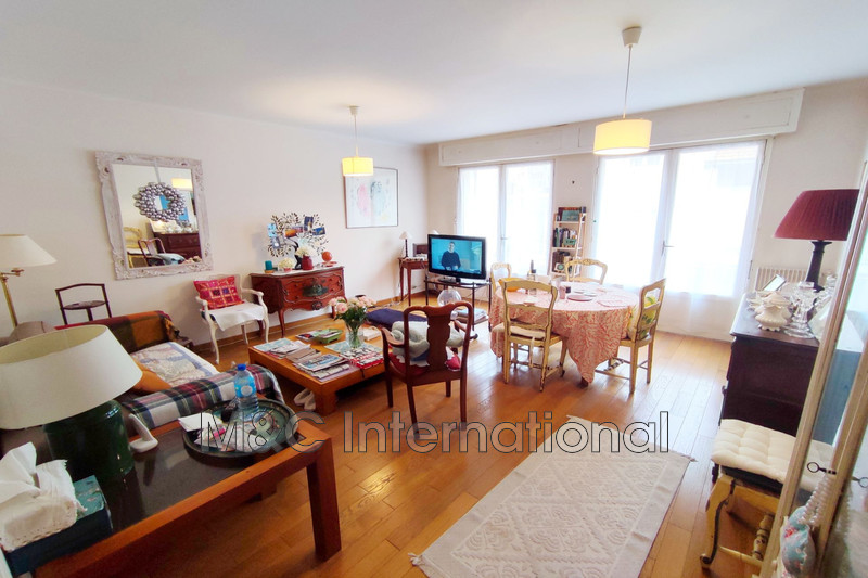 appartement  3 pièces  Antibes   80 m² -   
