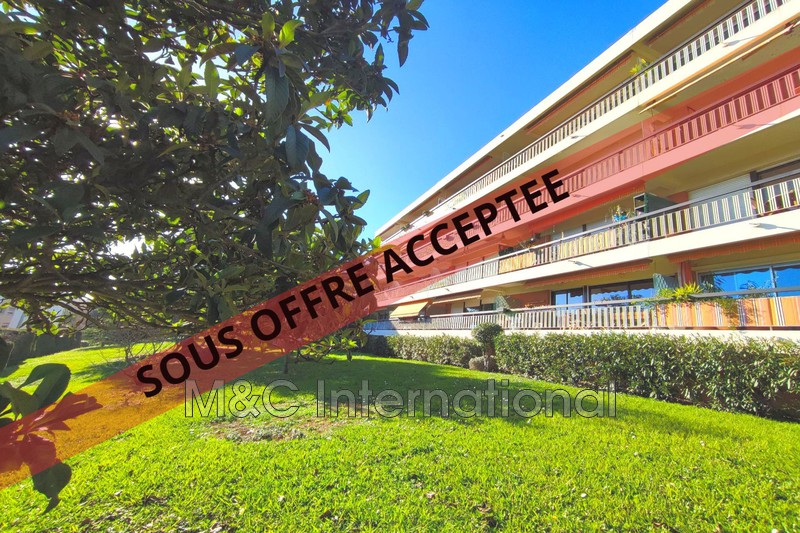 appartement  3 pièces  Antibes   68 m² -   