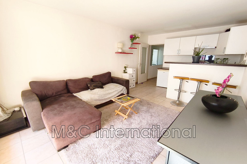 Photo Apartment Juan-les-Pins   to buy apartment  2 rooms   37&nbsp;m&sup2;