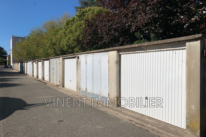 Photo Garage Montélimar Centre-ville, Location garage