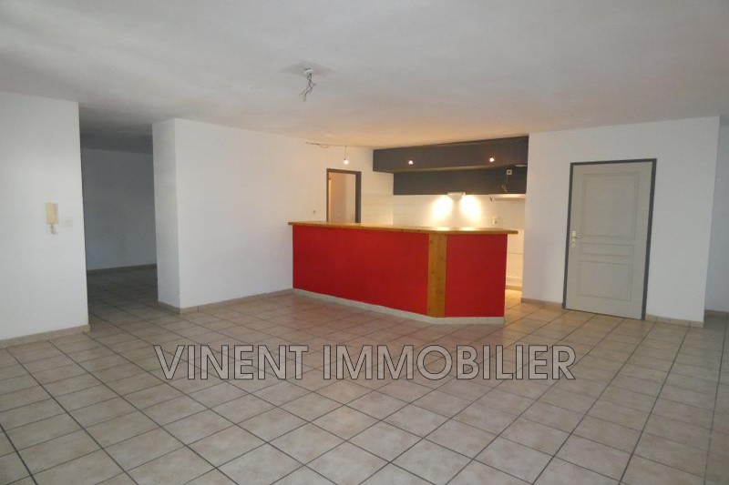 Photo Appartement Montélimar Location appartement 6 pièces 120 m²