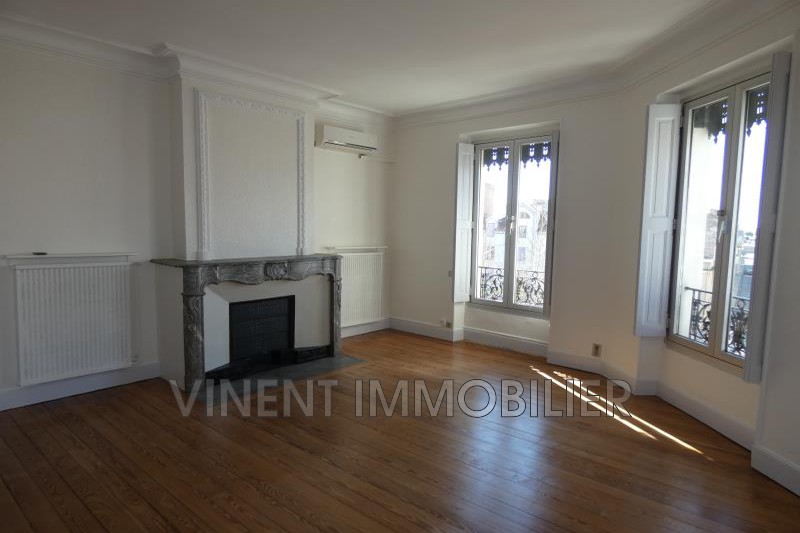 Photo Last floor Montélimar Rentals last floor 3 rooms 74 m²