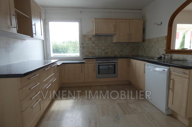 Photo Appartement Montélimar Location appartement 5 pièces 116 m²