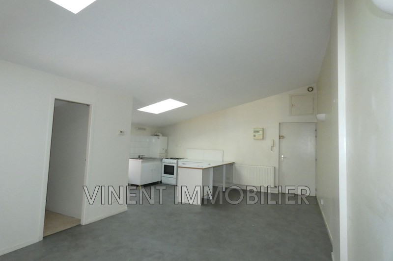 Photo Apartment Montélimar  Rentals apartment  3 rooms   50&nbsp;m&sup2;