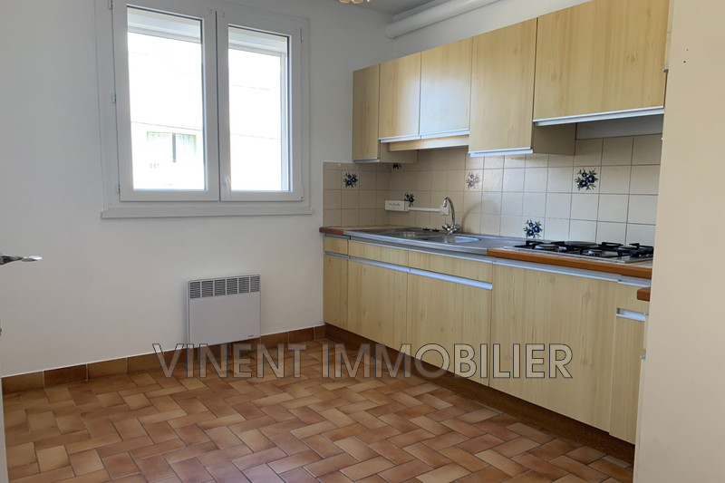 Photo Apartment Montélimar  Rentals apartment  3 rooms   69&nbsp;m&sup2;