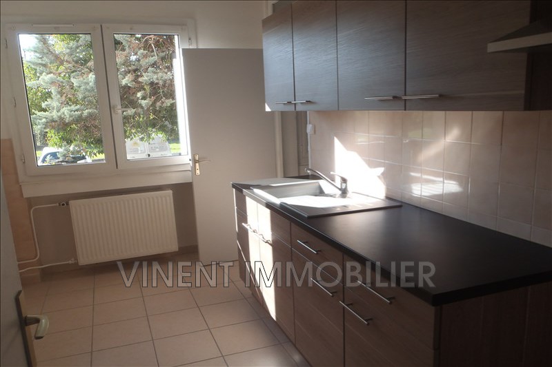 Photo Appartement Montélimar Location appartement 3 pièces 59 m²