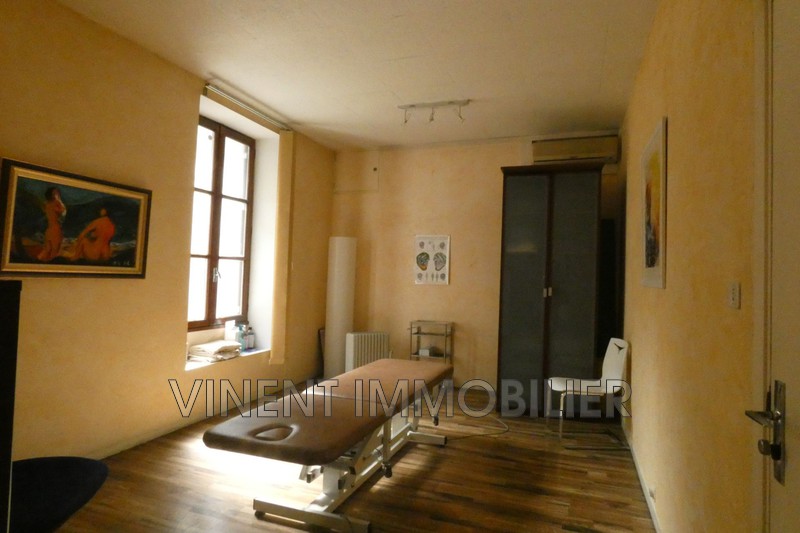 Photo Local professionnel Le Teil  Professionnel local professionnel   70&nbsp;m&sup2;