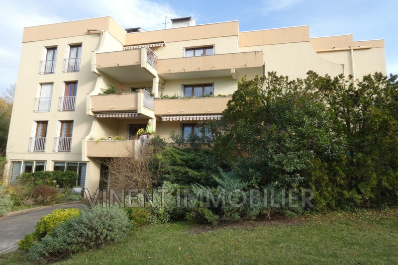 Photo Apartment Montélimar Saint james,   to buy apartment  5 rooms   135&nbsp;m&sup2;