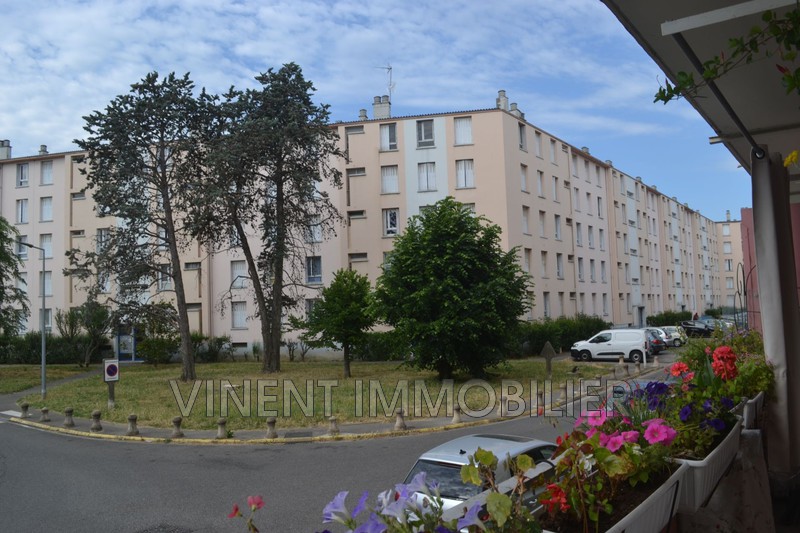 Photo Apartment Montélimar Nocaze,   to buy apartment  3 rooms   52&nbsp;m&sup2;