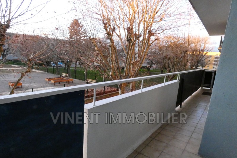 Photo Apartment Montélimar Nocaze,   to buy apartment  4 rooms   77&nbsp;m&sup2;