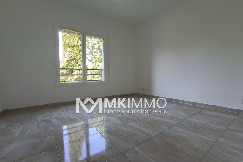 Location maison contemporaine Antibes  
