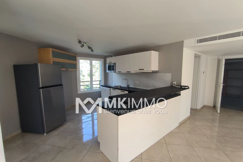 Location maison contemporaine Antibes  