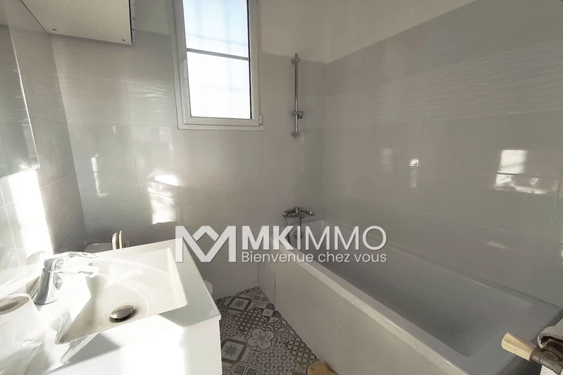 Location maison de ville Saint-Laurent-du-Var Location maison de ville Saint-Laurent-du-Var